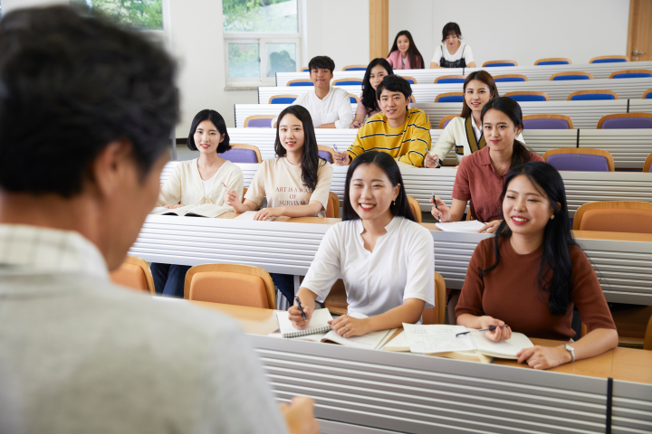 Mời gặp ĐẠI HỌC SYDNEY VÀ “APP LIỀN TAY” HỌC BỔNG 100% TẠI “MEET SYDNEY IN VIETNAM 2025”