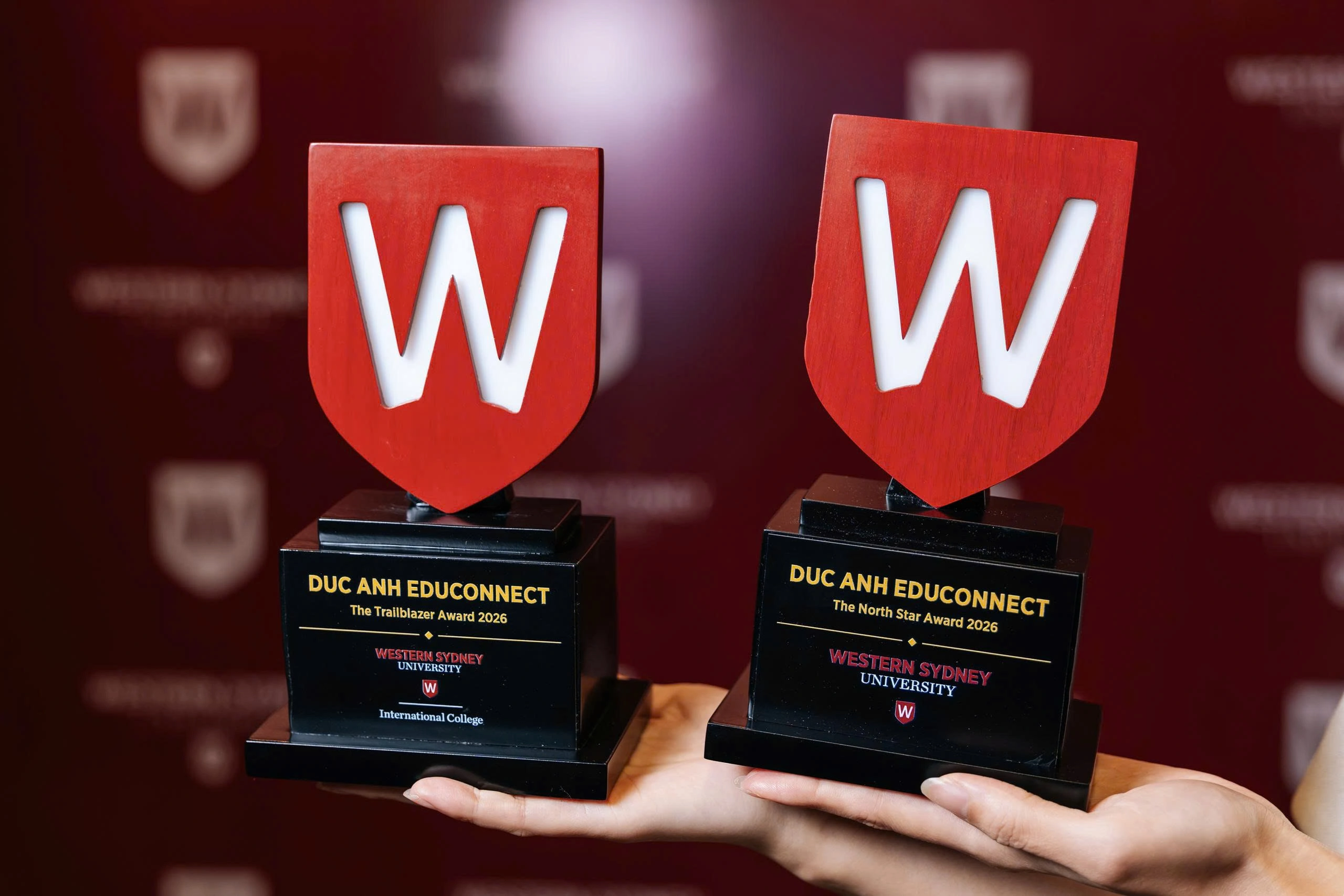 DUC ANH EDUCONNECT STRENGTHENS ITS POSITION WITH TWO PRESTIGIOUS AWARDS FROM WESTERN SYDNEY UNIVERSITY