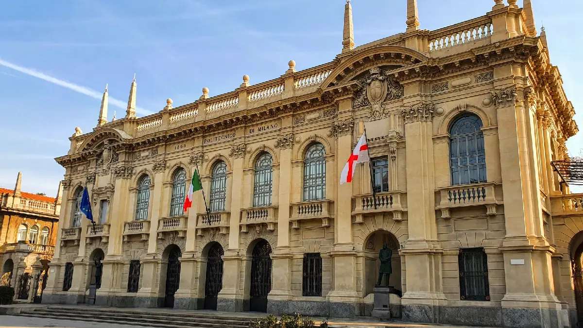 Scholarship program: “Invest your Talent in Italy”