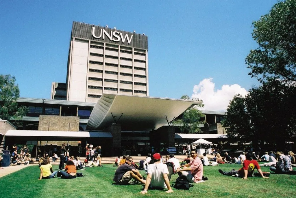 Đại học New South Wales, Úc