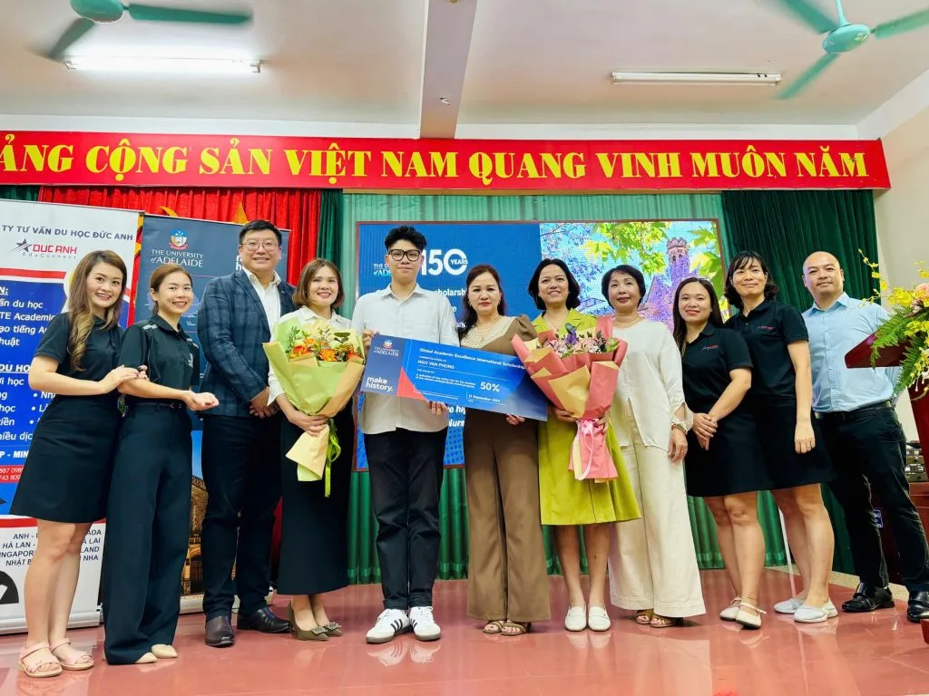 Hành trình đồng hành cùng con chinh phục học bổng cao nhất của ĐH Adelaide
