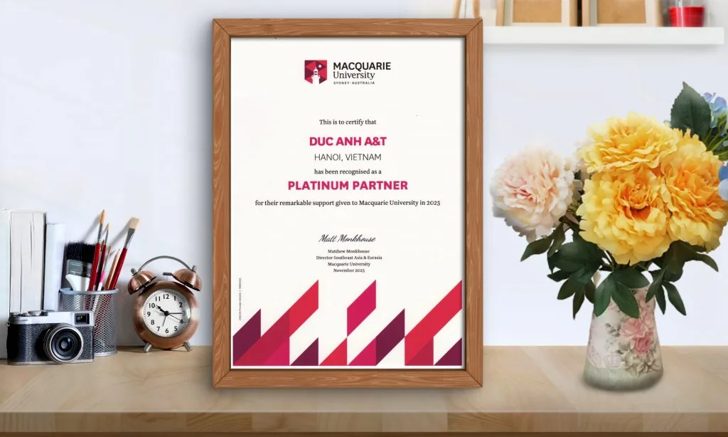 Đức Anh nhận GIẢI THƯỞNG CAO NHẤT “PLATINUM PARTNER AWARD”- Macquarie University